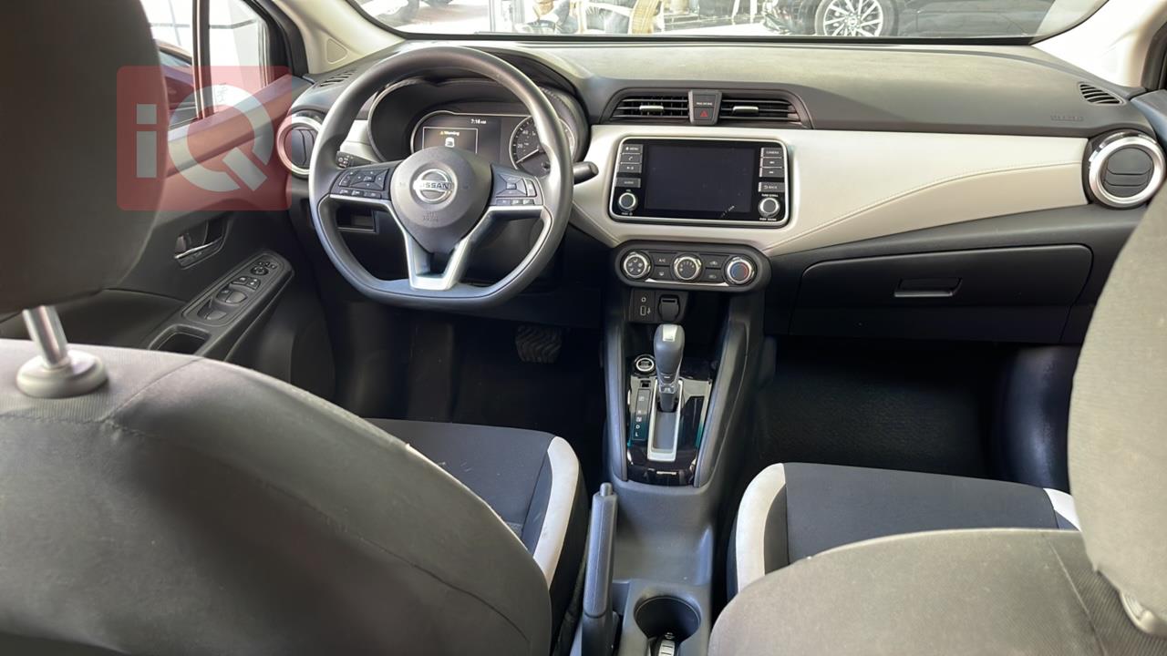 Nissan Versa